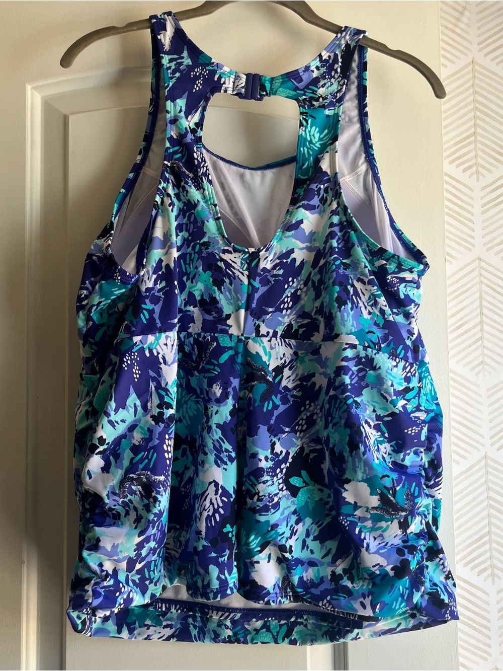L.L. Bean BeanSport High-Neck Tankini Top - Blue/Teal Abstract Floral SZ 18 - Picture 2 of 6